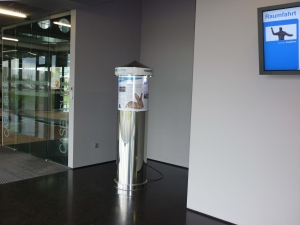 Preview: Litfaßsäule Alpine - Bauhöhe 1,95 m, Ø 51,8 cm